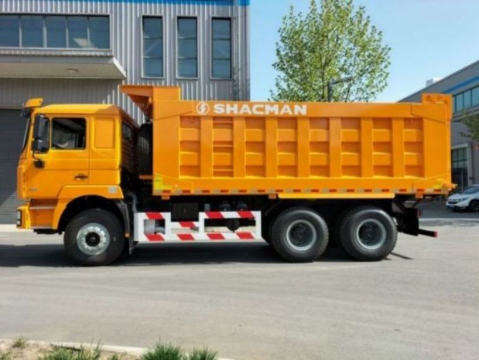 नई भारी शुल्क SHACMAN F3000 टपर डंप ट्रक 6x4 380 यूरो II पीला 10 पहियों