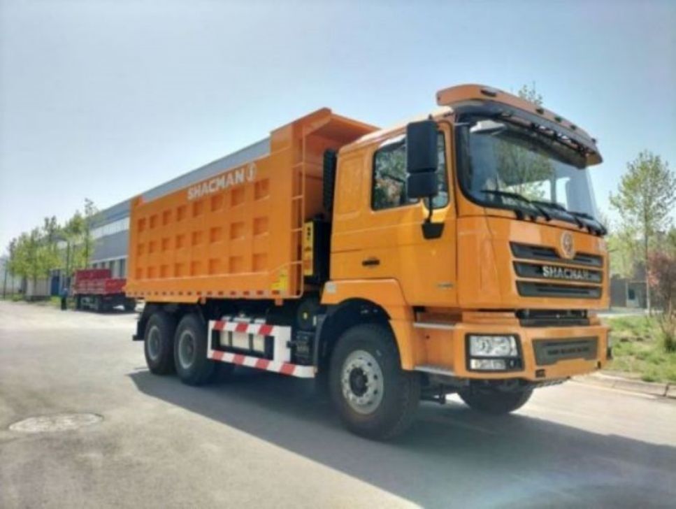 10 पहिया SHACMAN F3000 टपर ट्रक 6x4 375 यूरोवी पीला 24 महीने की गारंटी के साथ
