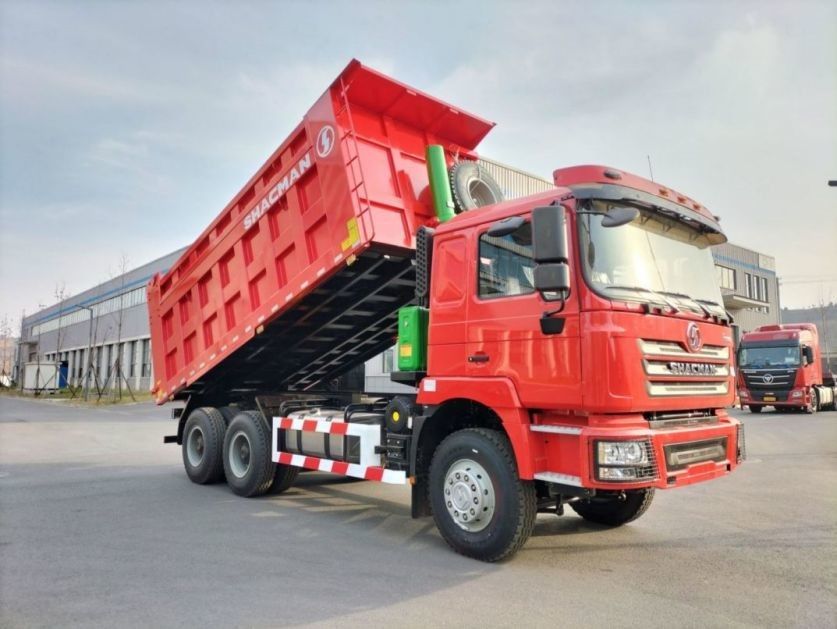 10 टायर SHACMAN 30t डंप ट्रक F3000 6x4 380 एचपी यूरो II रेड टिपर डीजल इंजन