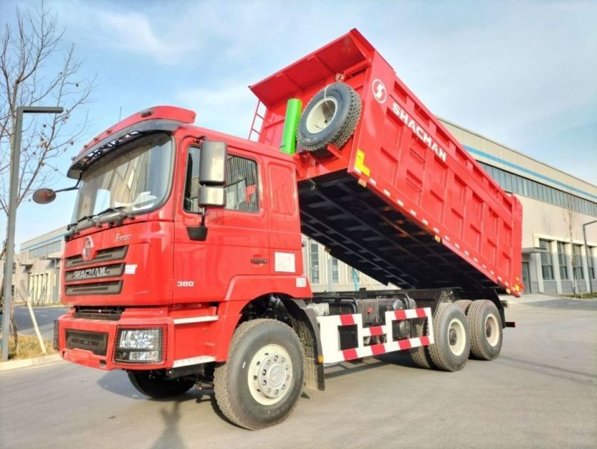 10 टायर SHACMAN 30t डंप ट्रक F3000 6x4 380 एचपी यूरो II रेड टिपर डीजल इंजन