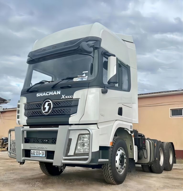 400L SHACMAN X3000 ट्रक ट्रैक्टर हेड 430HP यूरो II सफेद 6x4 ट्रैक्टर हेड