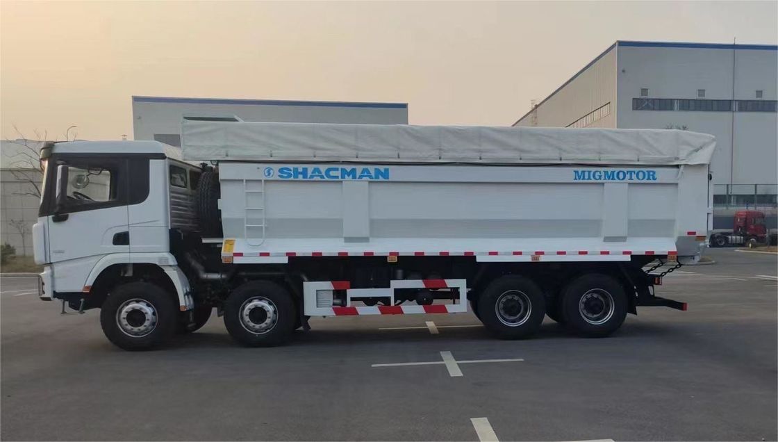 SHACMAN 8x4 440HP यूरोवी भारी डंप ट्रक सफेद 20 - 30 टन टिपर डंप ट्रक