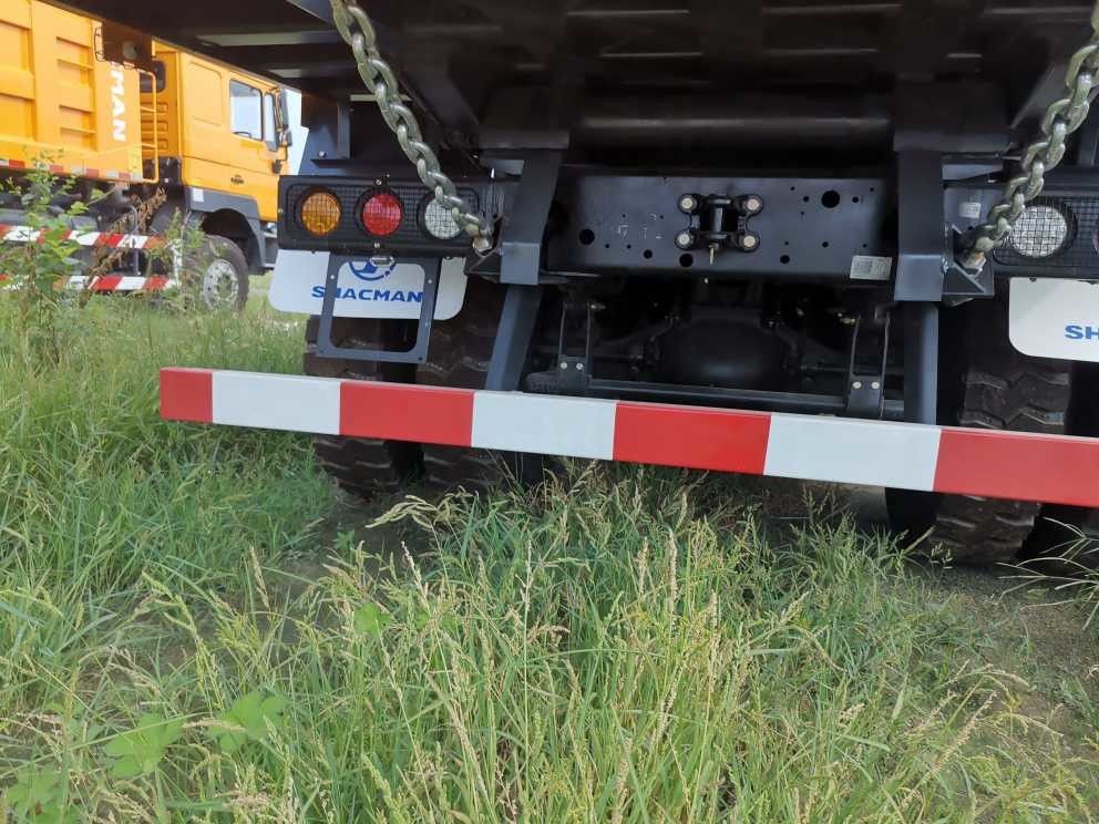 SHACMAN 3 एक्सल डंप ट्रक F3000 6x4 430HP EuroII 25Ton तीन एक्सल डंप ट्रक