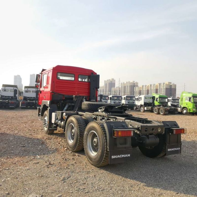 लाल SHACMAN F3000 375HP यूरो V 6 पहिया ट्रैक्टर सिर 4x2 WEICHAI इंजन