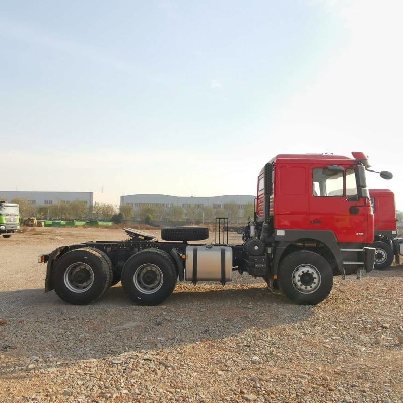 लाल SHACMAN F3000 375HP यूरो V 6 पहिया ट्रैक्टर सिर 4x2 WEICHAI इंजन