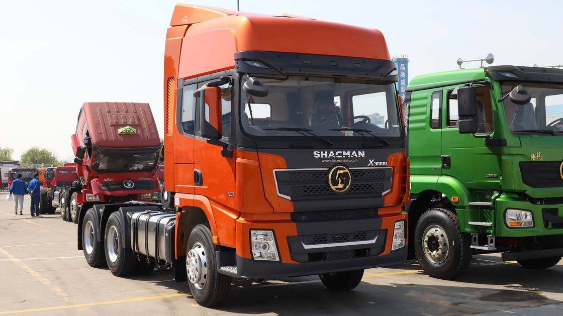 Cummins 420hp 10 पहियों 6X4 SHACMAN X3000 ट्रैक्टर ट्रक सिर बिक्री के लिए