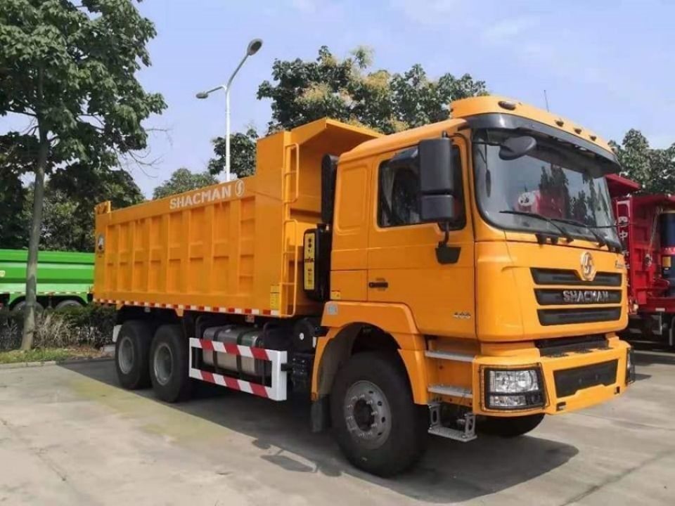 SHACMAN F3000 380HP 6x4 ट्रैक्टर ट्रक EuroII 10 पहिया डंप ट्रक WEICHAI इंजन