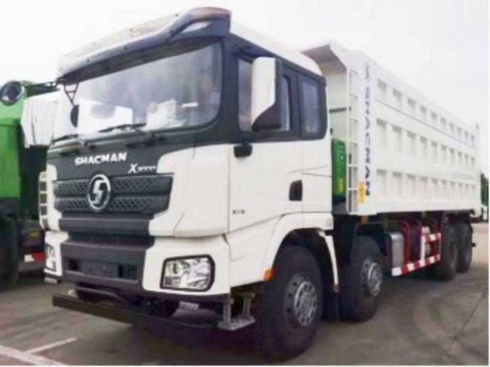 SHACMAN 8x4 440HP यूरोवी भारी डंप ट्रक सफेद 20 - 30 टन टिपर डंप ट्रक