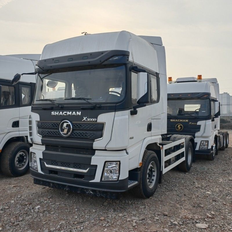 SHACMAN X3000 4x2 ट्रैक्टर ट्रक 430Hp पर्यावरण के अनुकूल यूरो II 6 टायर के साथ