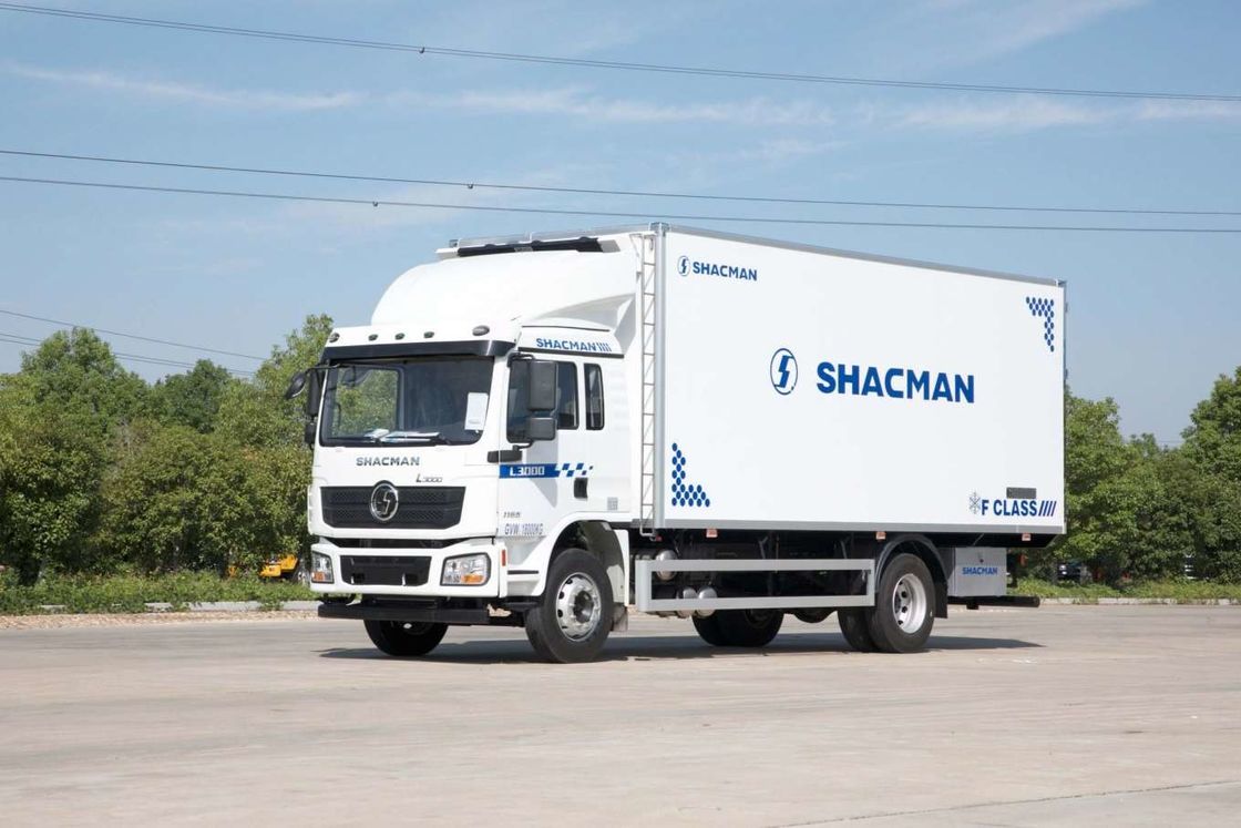 SHACMAN L3000 वैन कार्गो ट्रक 4x2 340Hp ट्रक 290Hp यूरो II सफेद 6 पहियों कार्गो ट्रक