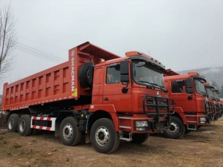 भारी डंप ट्रक 20 घन गज डंप शरीर क्षमता 6x6 6x4 8x4 ड्राइव प्रकार